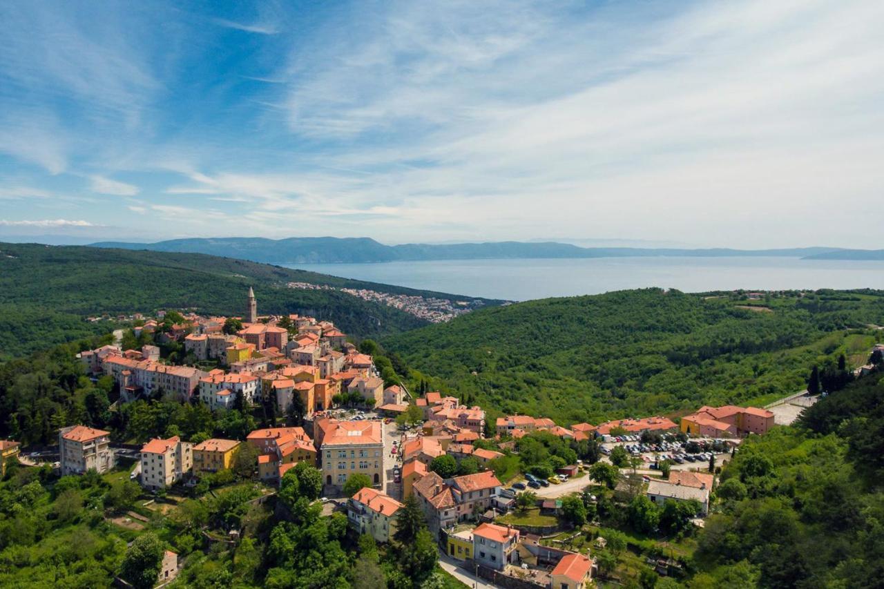 Apartman Ana Labin  Bagian luar foto