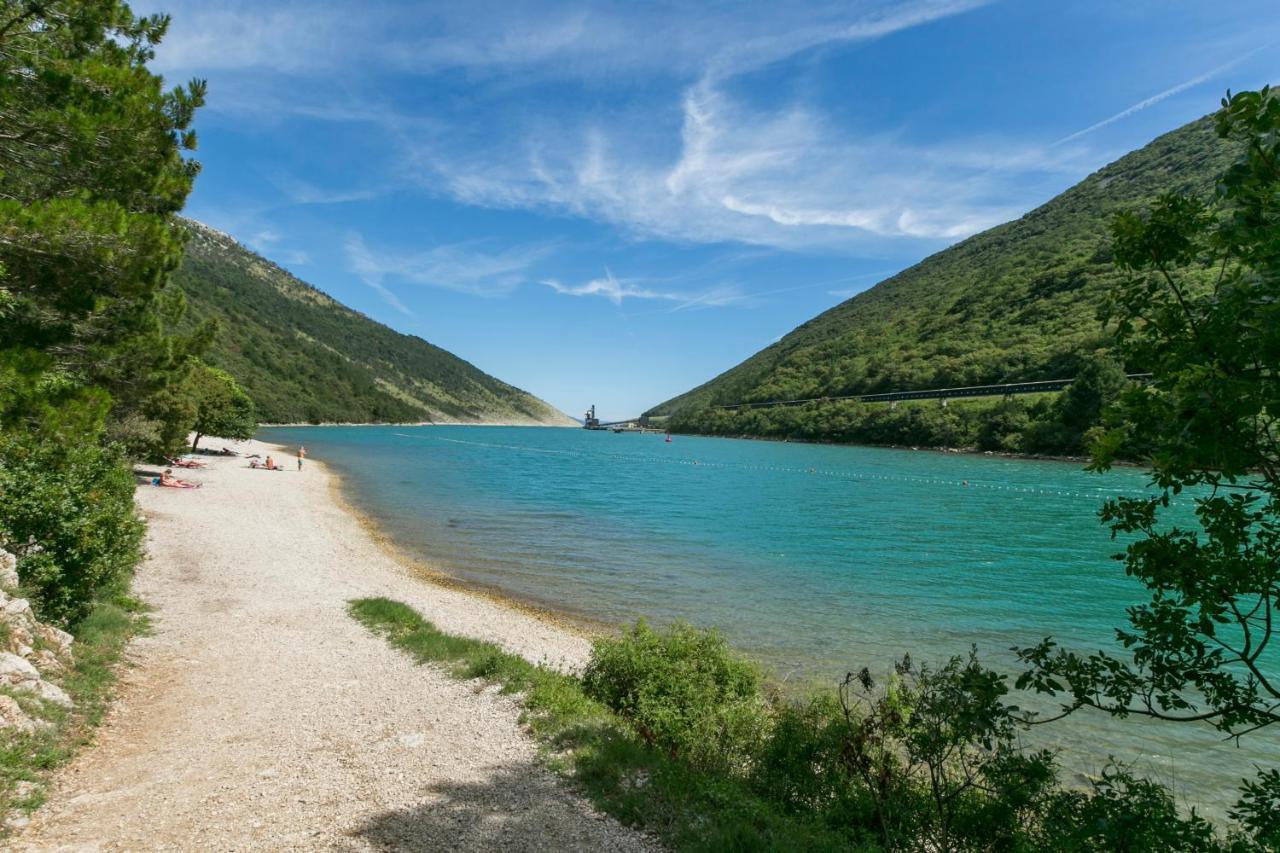 Apartman Ana Labin  Bagian luar foto